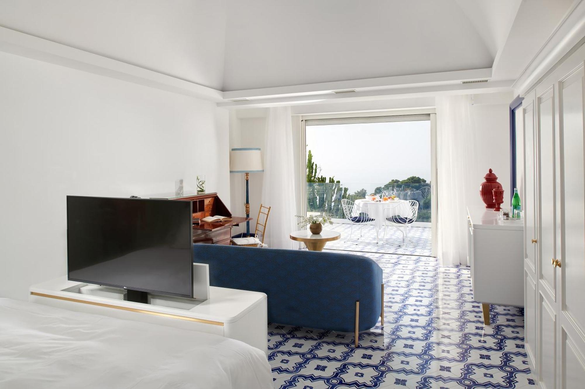 Prestige Junior Suite